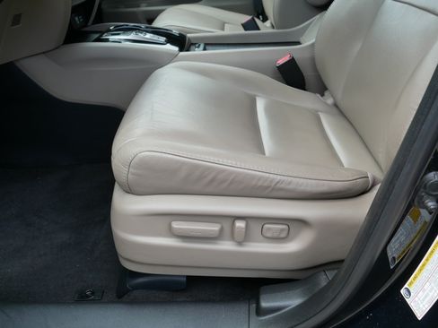 Used 2020 Honda Pilot Touring image 20
