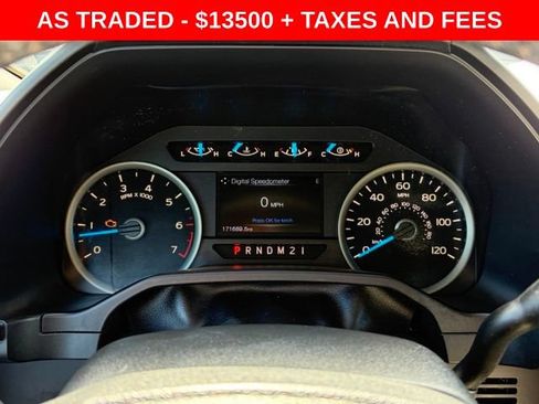 Used 2015 Ford F150 XLT w/ Equipment Group 301A Mid AWD/4WD image 18
