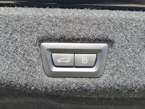 Used 2025 BMW i5 M60 w/ Executive Package AWD/4WD image 17