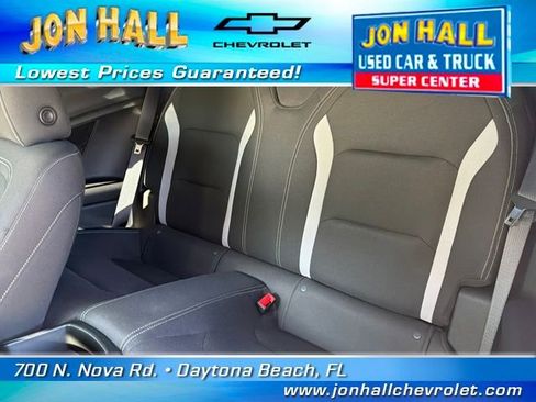 Used 2022 Chevrolet Camaro LT w/ Technology Package image 22
