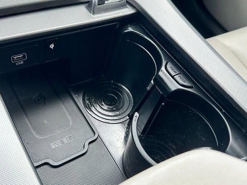 Used 2020 Hyundai Palisade Limited FWD image 17
