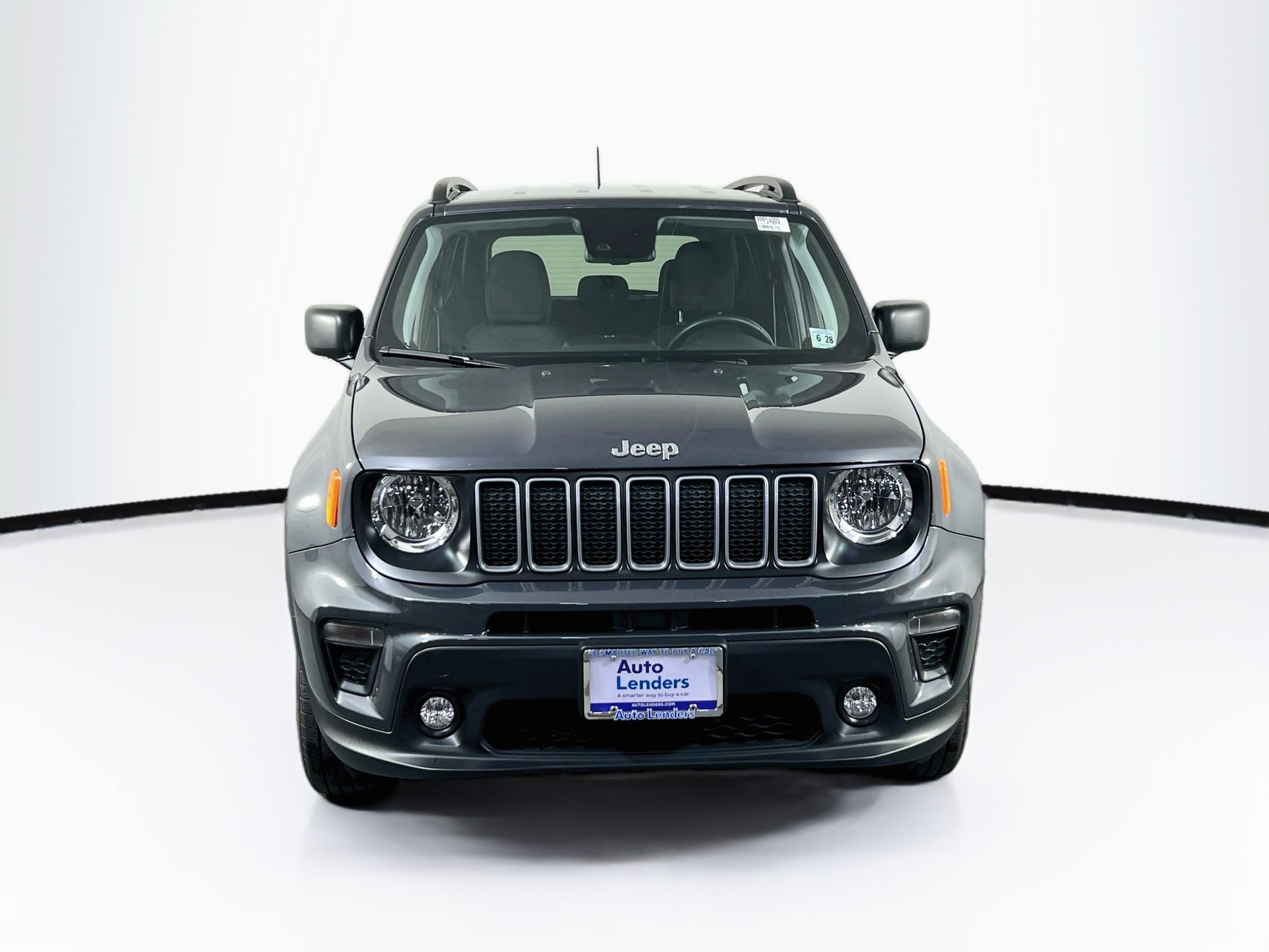 Used 2023 Jeep Renegade Latitude w/ Premium Group AWD/4WD image 2