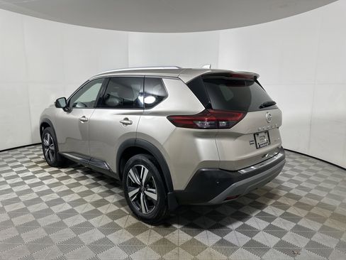 Used 2021 Nissan Rogue SL image 5