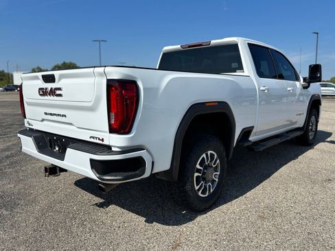 Used 2022 GMC Sierra 2500 AT4 image 6