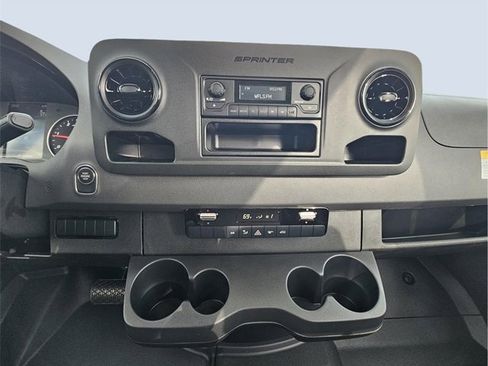 New 2025 Mercedes-Benz Sprinter 2500 image 16
