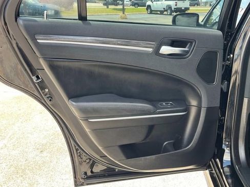 Used 2022 Chrysler 300 Touring L w/ Popular Equipment Group RWD image 20