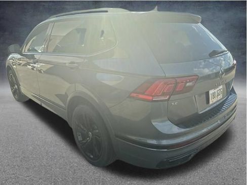 Used 2024 Volkswagen Tiguan SE R-Line FWD image 6