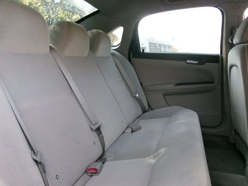 Used 2008 Chevrolet Impala LS image 23