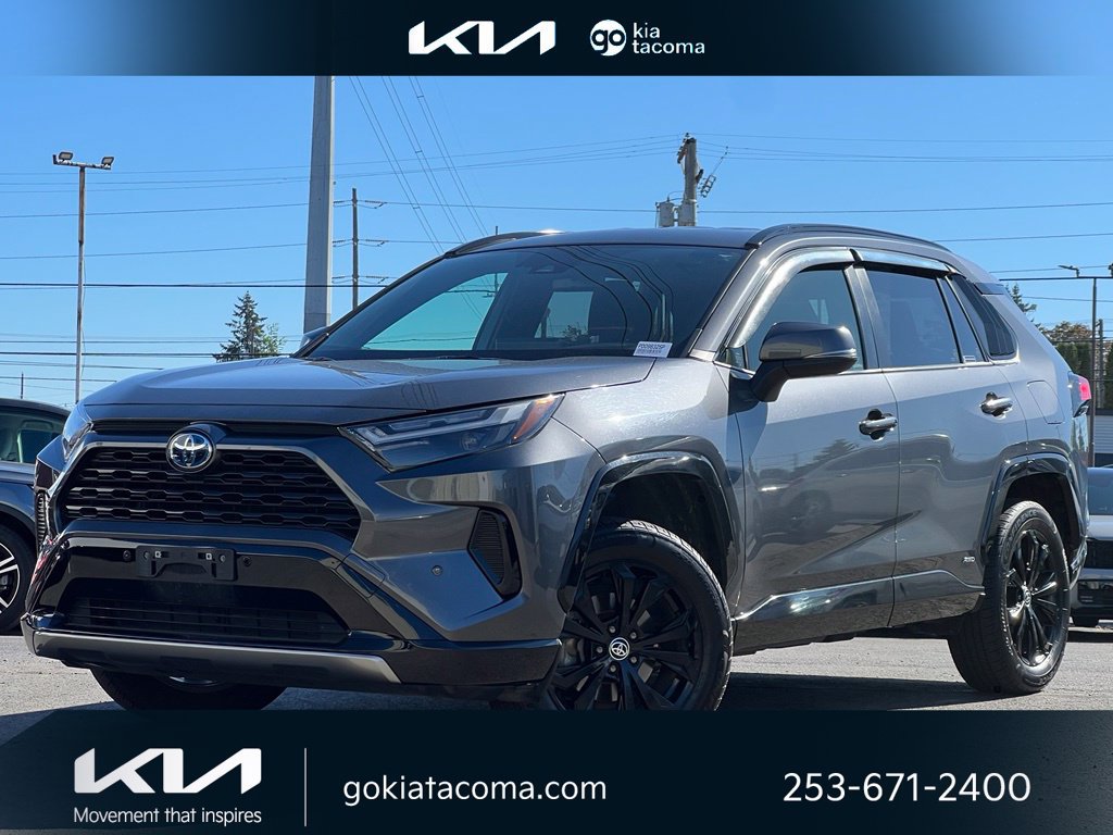 Used 2023 Toyota RAV4 SE w/ SE Grade Weather Package AWD/4WD image 1