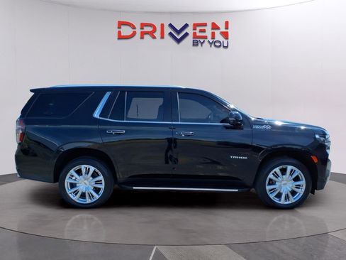 Used 2023 Chevrolet Tahoe High Country AWD/4WD image 8