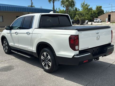 Used 2018 Honda Ridgeline RTL-E image 3