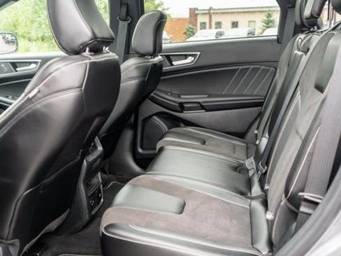 Used 2022 Ford Edge ST w/ Equipment Group 401A AWD/4WD image 11