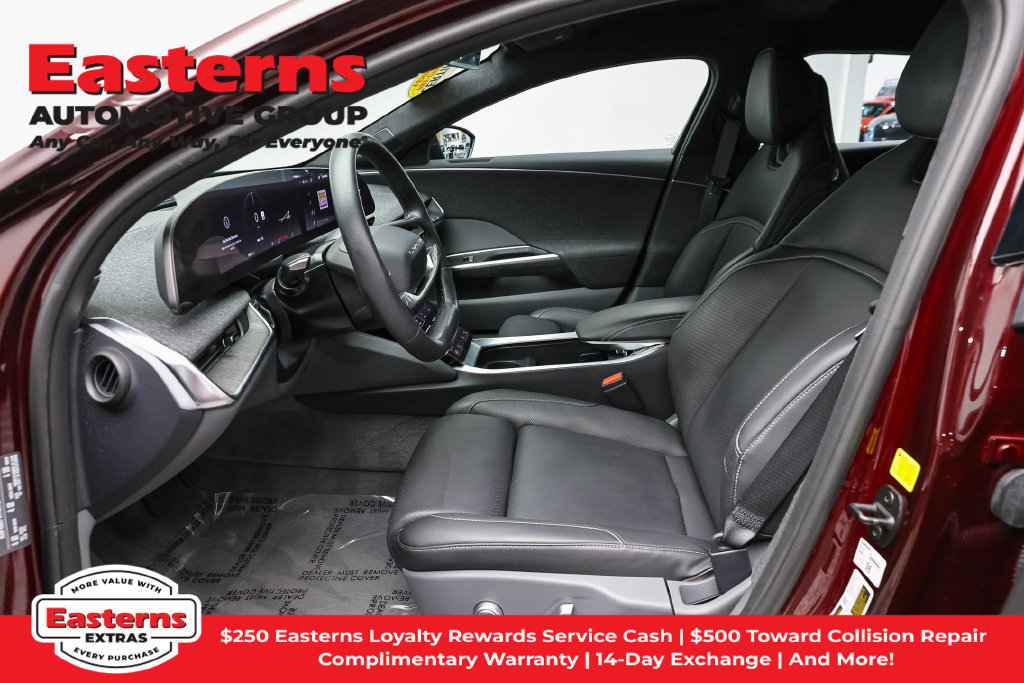 Used 2024 Lucid Air Pure RWD image 14