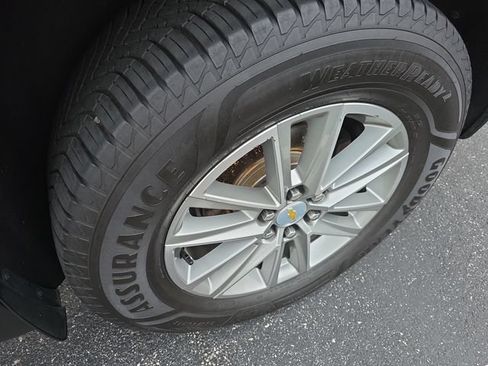 Certified 2023 Chevrolet Traverse LT w/ LPO, Floor Liner Package AWD/4WD image 27