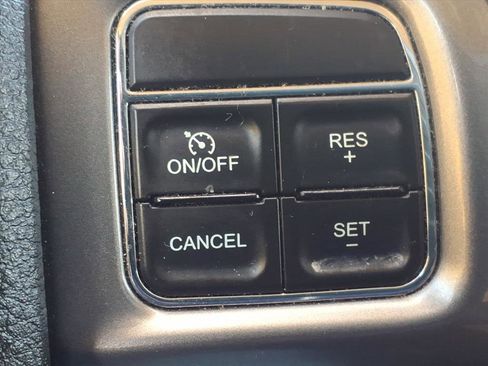 Used 2020 Dodge Journey Crossroad image 26