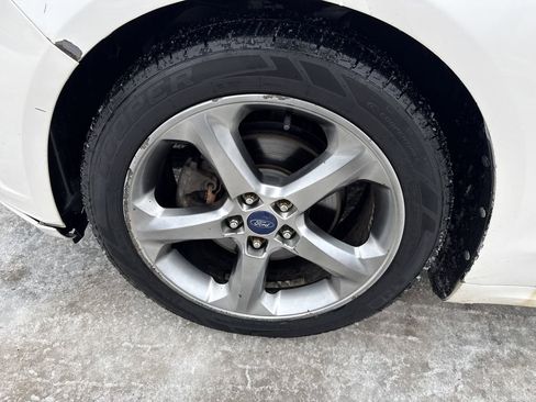 Used 2013 Ford Fusion SE image 10