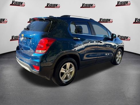 Used 2020 Chevrolet Trax LT w/ Driver Confidence Package image 5