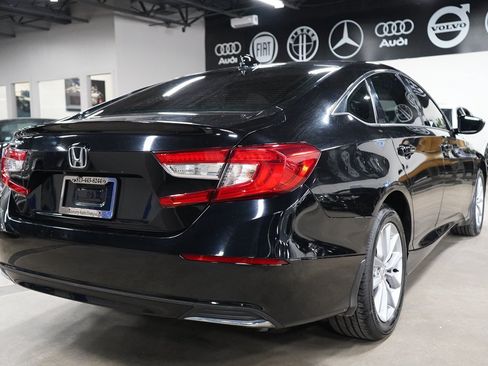 Used 2021 Honda Accord LX image 5
