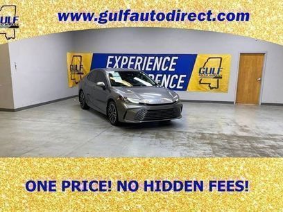 Used 2025 Toyota Camry XLE