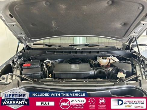 Used 2023 GMC Yukon SLT w/ SLT Luxury Package AWD/4WD image 11