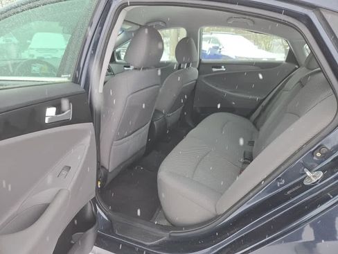 Used 2011 Hyundai Sonata GLS image 9