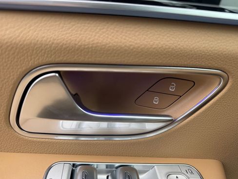 New 2026 Mercedes-Benz GLS 450 4MATIC image 24