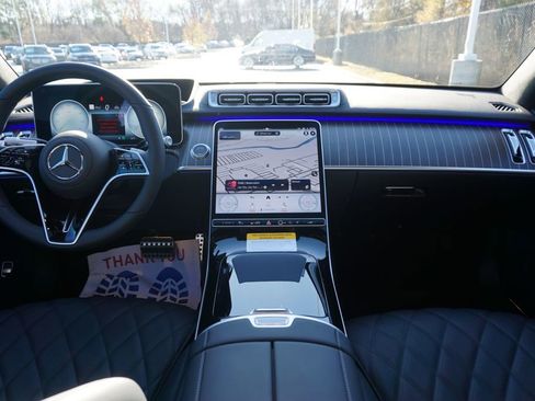 New 2026 Mercedes-Benz S 580 4MATIC Sedan image 17