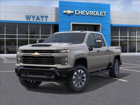 New 2026 Chevrolet Silverado 2500 Custom w/ Custom Convenience Package AWD/4WD image 7