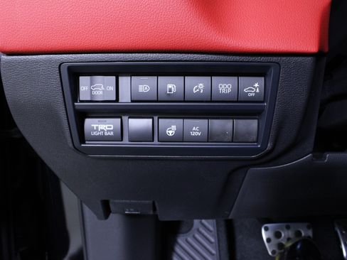 Used 2025 Toyota Sequoia TRD Pro image 33