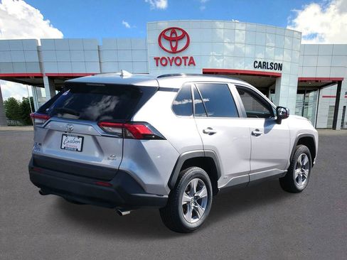 Certified 2025 Toyota RAV4 LE AWD/4WD image 5