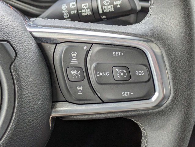 Certified 2026 Jeep Wrangler Unlimited Sahara AWD/4WD image 27