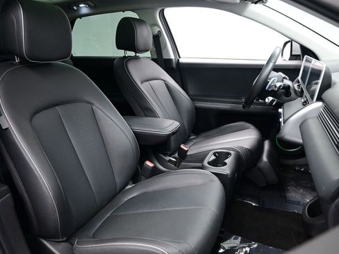 Used 2024 Hyundai Ioniq 5 Limited image 10