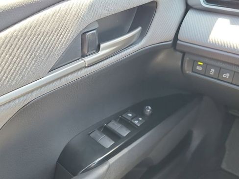New 2026 Toyota Camry SE FWD image 19