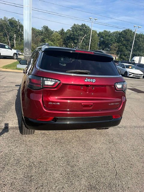 Used 2022 Jeep Compass Limited w/ Elite Group AWD/4WD image 6