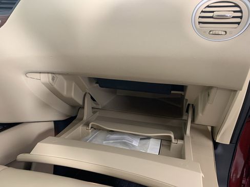 Used 2020 Nissan Rogue SV image 44