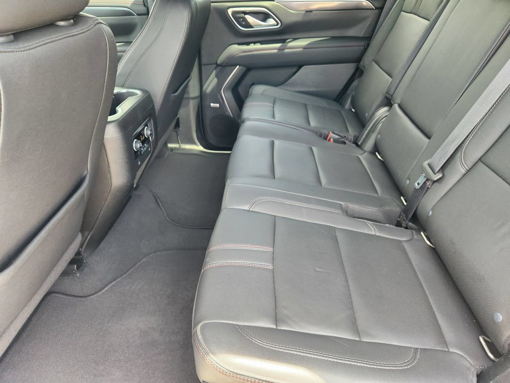 Used 2022 Chevrolet Tahoe RST RWD image 30