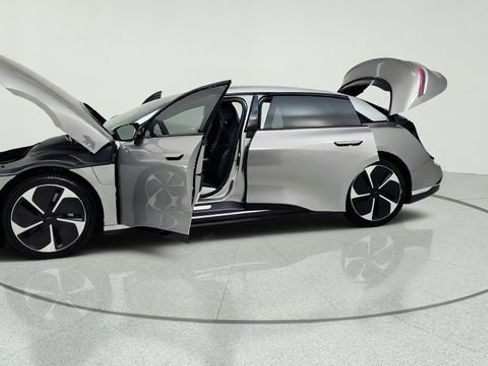 Used 2023 Lucid Air Touring AWD/4WD image 14