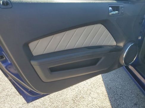 Used 2014 Ford Mustang GT Premium w/ Comfort Package image 14