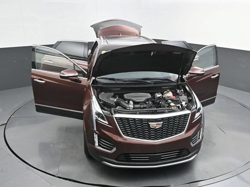 Used 2023 Cadillac XT5 Premium Luxury w/ Technology Package FWD image 40