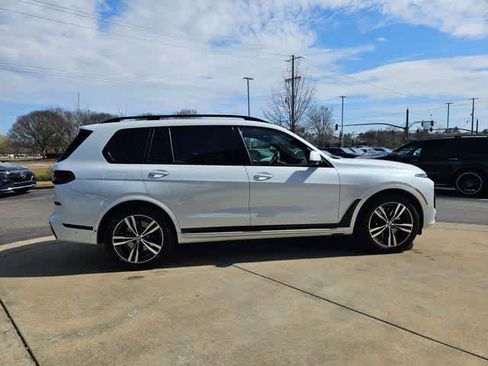 Used 2024 BMW X7 xDrive40i w/ Executive Package image 10