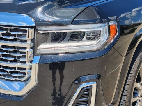 Used 2023 GMC Acadia Denali w/ Black Diamond Edition FWD image 9