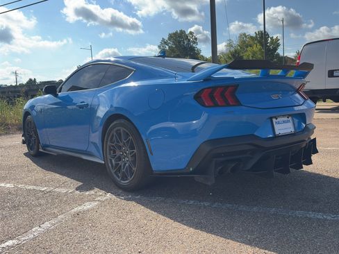 Used 2024 Ford Mustang GT Premium w/ GT Performance Package RWD image 6