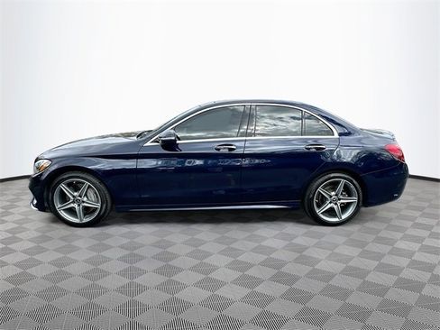 Used 2018 Mercedes-Benz C 300 4MATIC Sedan image 4