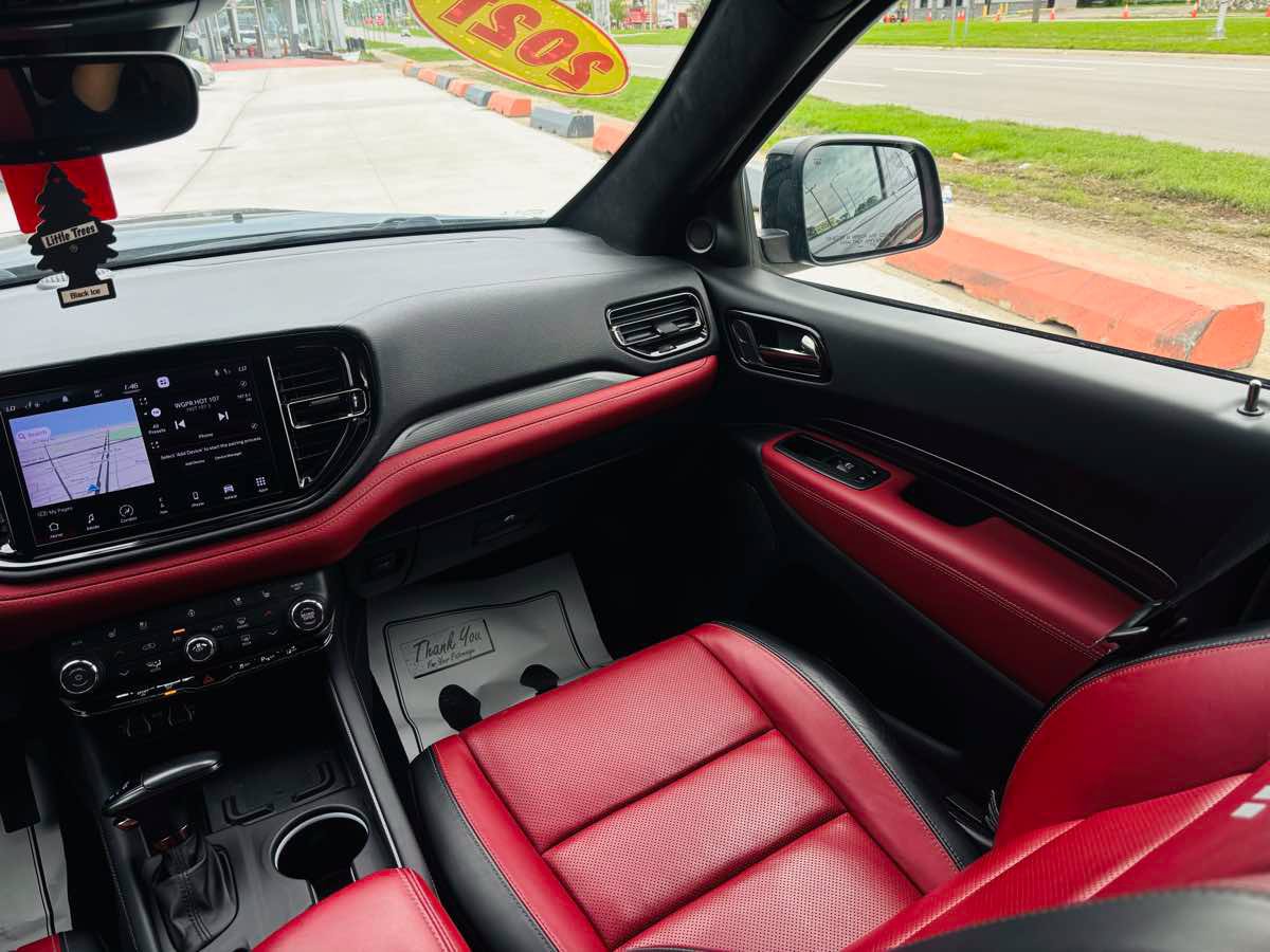 Used 2021 Dodge Durango R/T w/ Technology Group AWD/4WD image 51