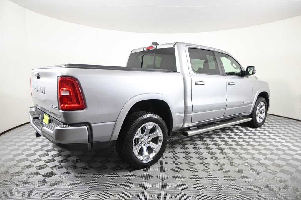 Used 2025 RAM 1500 Big Horn AWD/4WD image 7