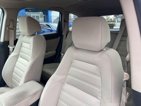 Used 2017 Honda CR-V EX image 9