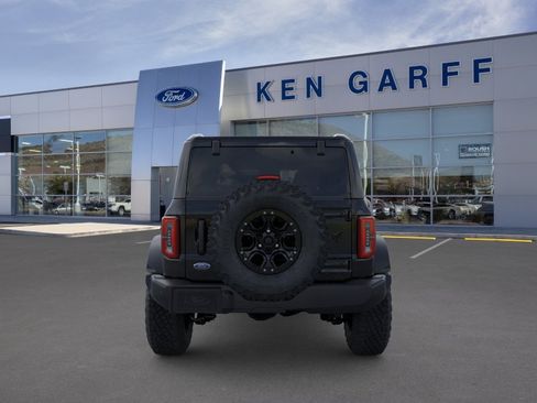 New 2026 Ford Bronco Outer Banks w/ Sasquatch Package AWD/4WD image 6