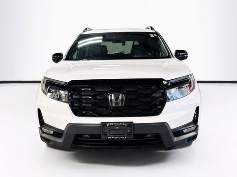Used 2022 Honda Passport Elite image 2