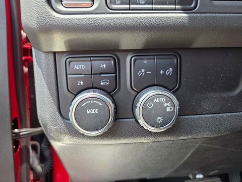 Used 2024 Chevrolet Tahoe RST w/ Luxury Package AWD/4WD image 10