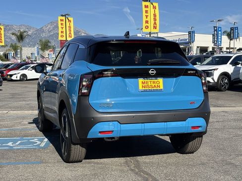 New 2026 Nissan Kicks SR image 3